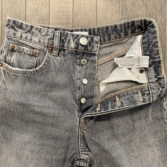 EUC Zara Gray High Waist Button Fly Cropped Jeans - Picture 3 of 7